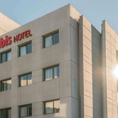 Ibis Girona Hotel Екстериор снимка