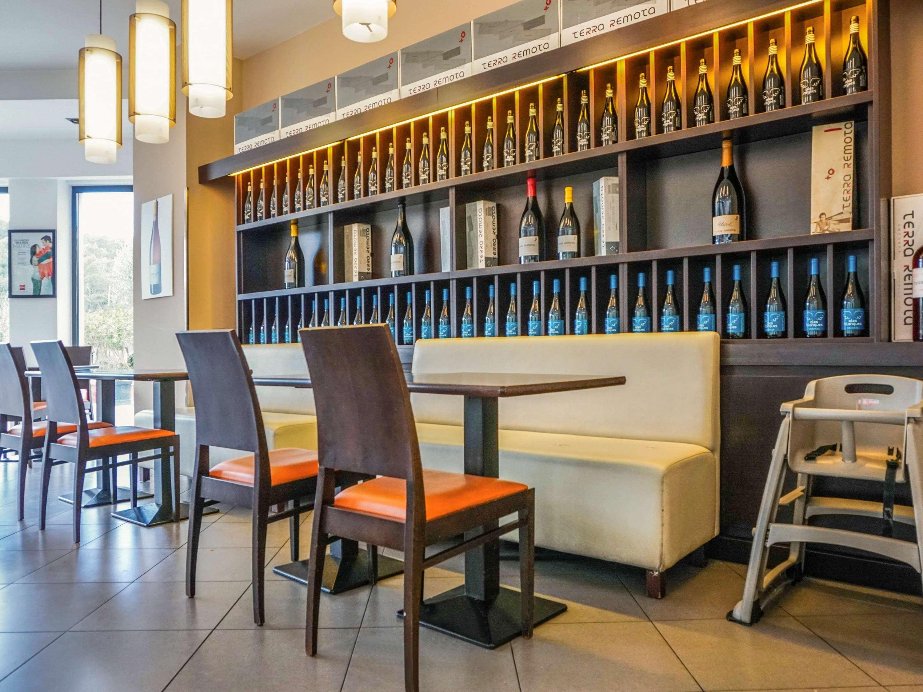 Ibis Girona Hotel Екстериор снимка